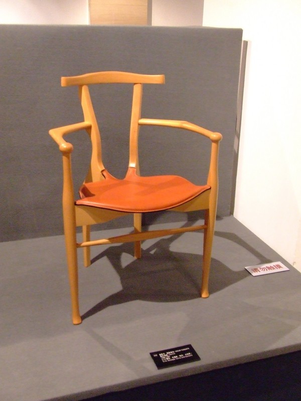 Chair design，furniture，woodiness，