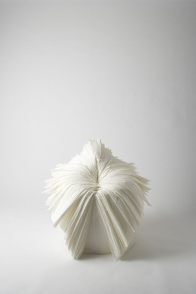 Cabbage chair，Paper chair，Folding chair，”Step back "design，Design master，Sato Da，
