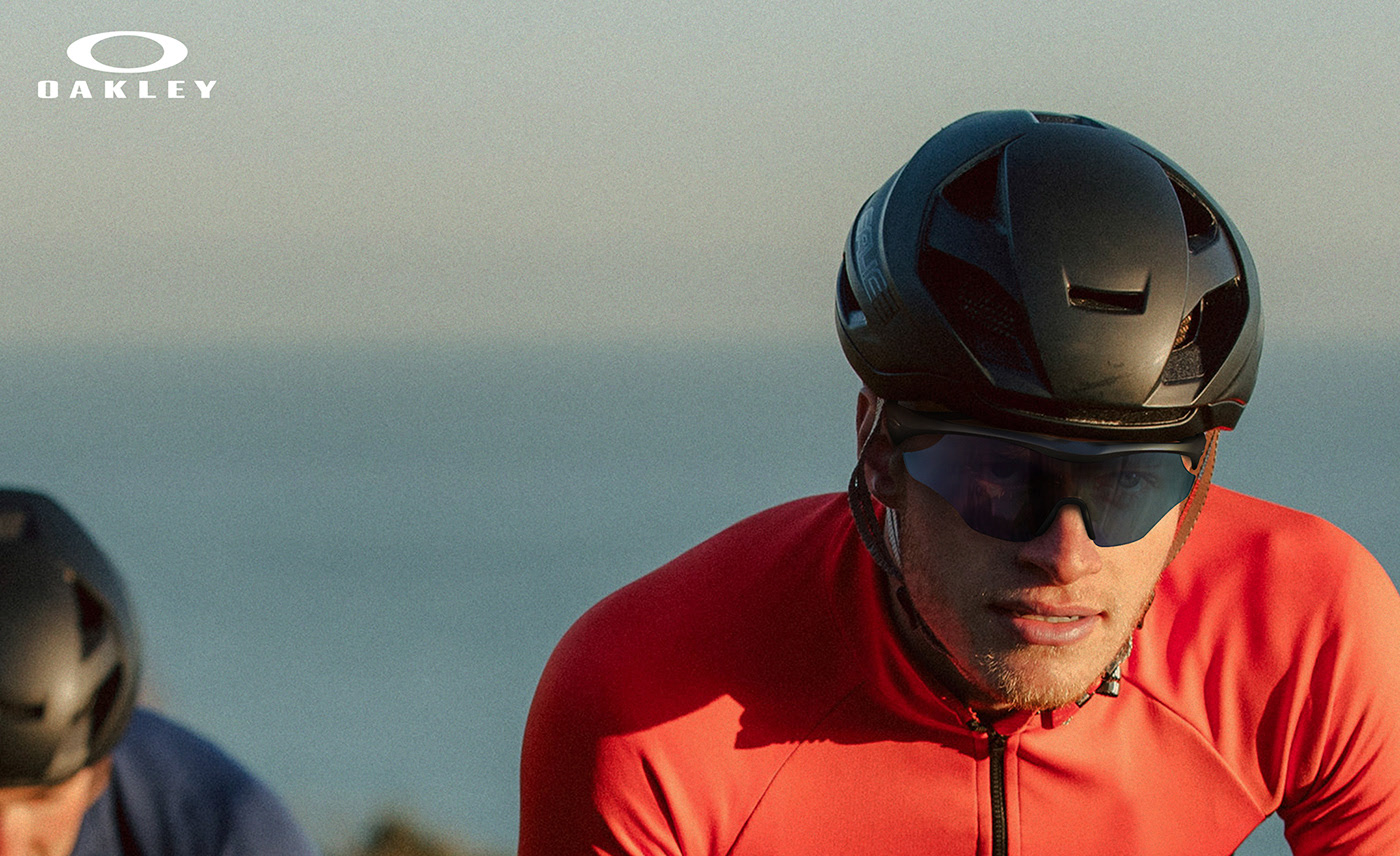 glasses，Sunglasses，Ride，motion，