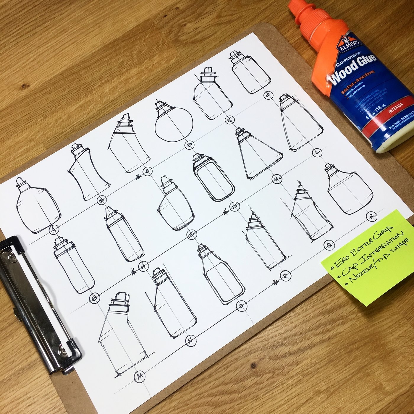 relaxed，Hand drawn，industrial design，sketch，