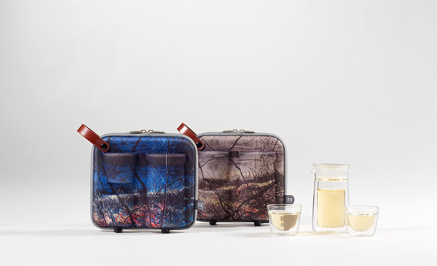 Beijing Forbidden City Culture，Thousands of miles of rivers and mountains，Original design products，travel kit ，Portable travel tea set，