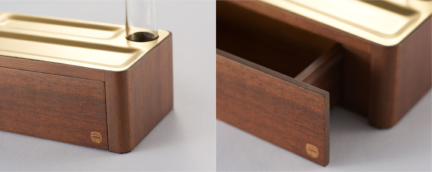 Original cultural and creative design，Desktop fashion storage ornaments，Cultural and creative products，Life aesthetics，Black walnut brass，