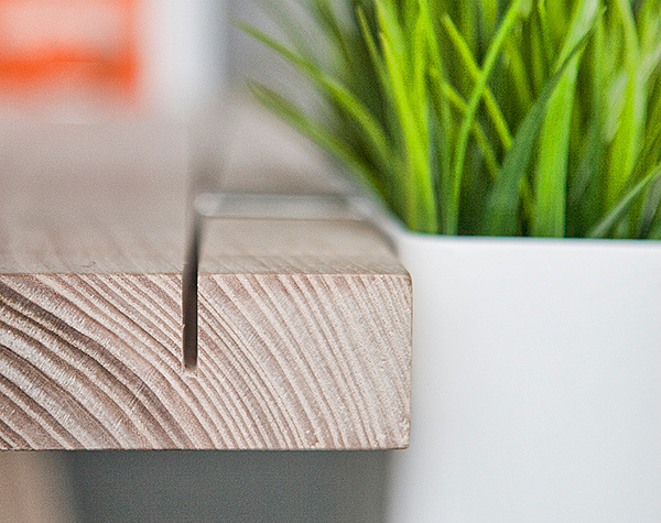 desk，product design，Simplicity，woodiness，