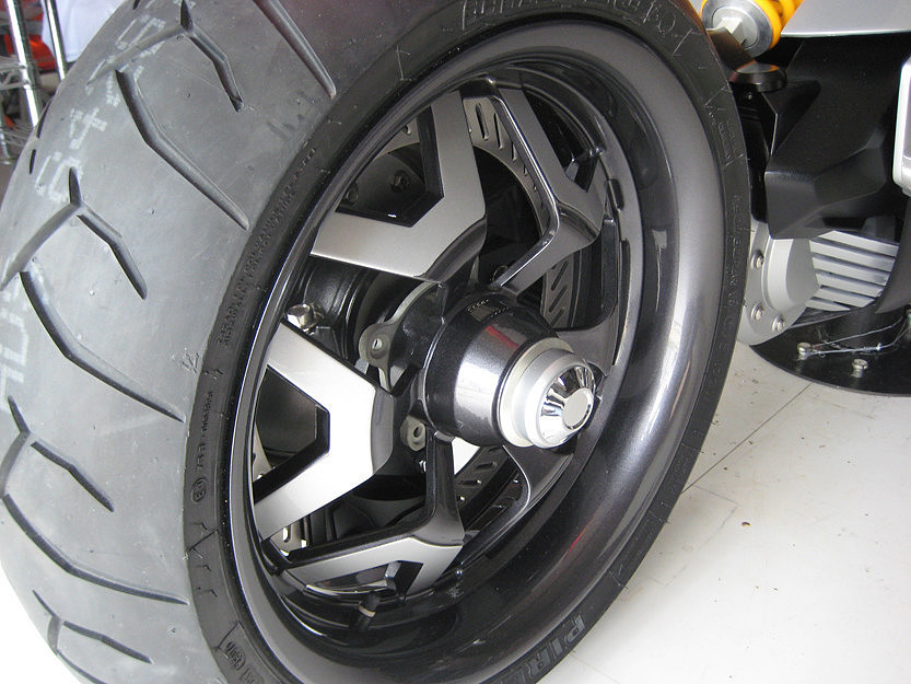 product design，industrial design，vehicle，Motorcycle，Metal，