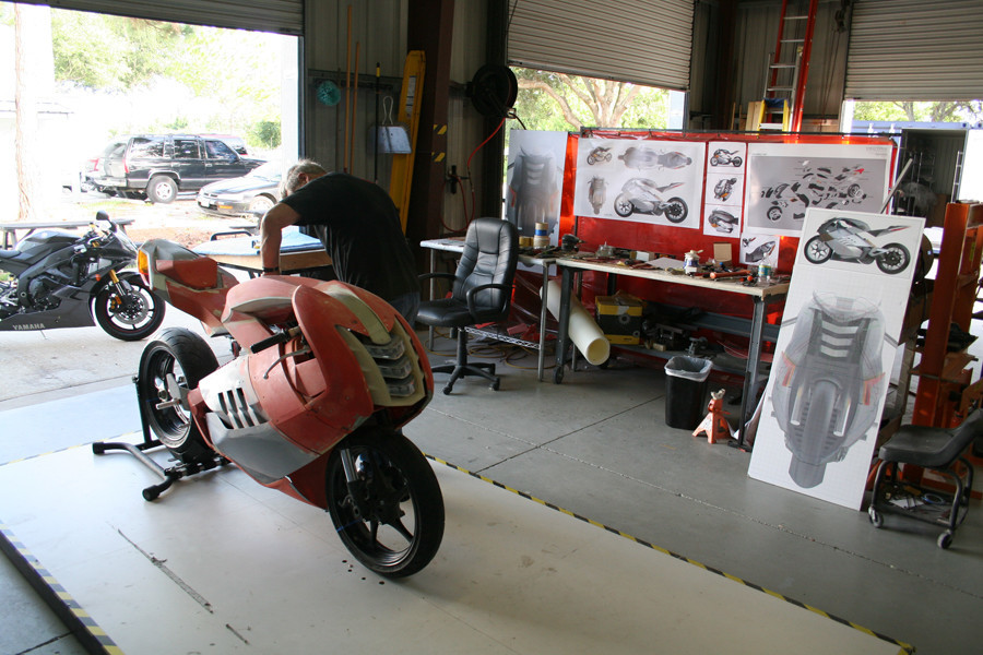 product design，industrial design，vehicle，Motorcycle，Metal，