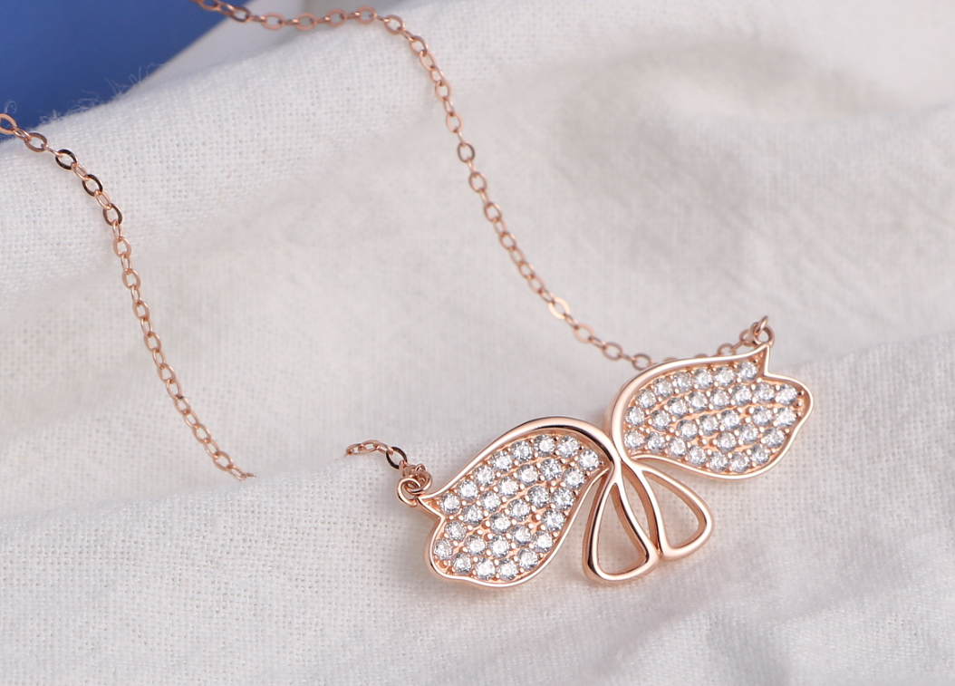 Necklace，jewelry，Silver ornaments，butterfly，wing，