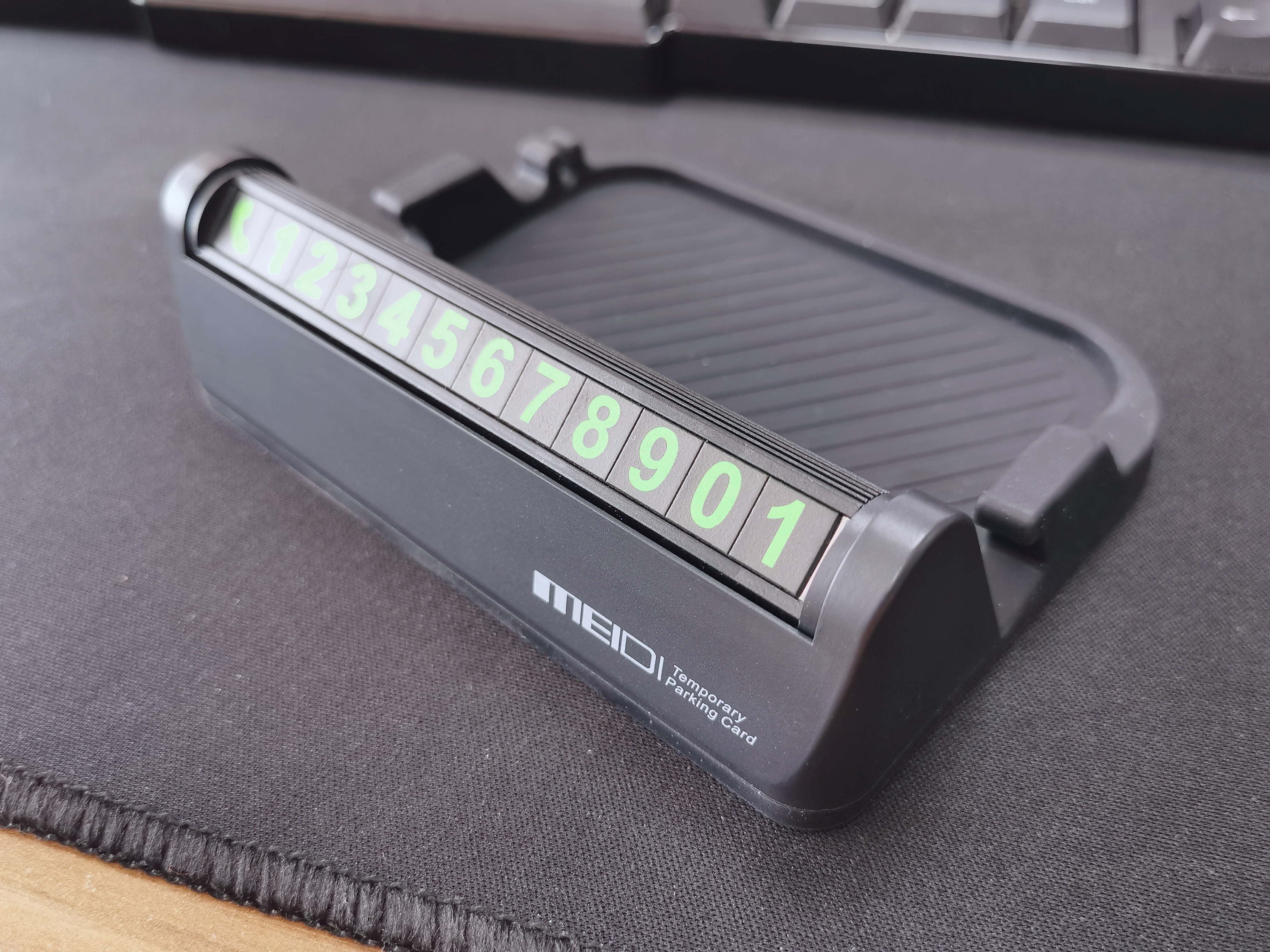 Parking sign，Vehicle mount ，product design，