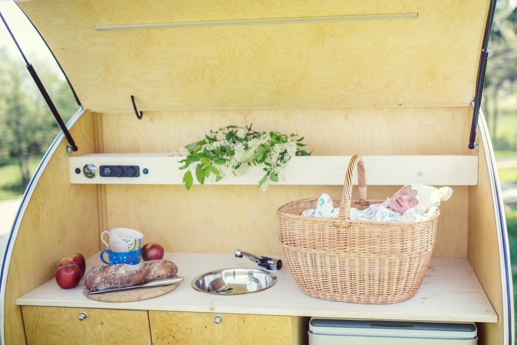 product design，industrial design，Touring car，outdoors，vehicle，