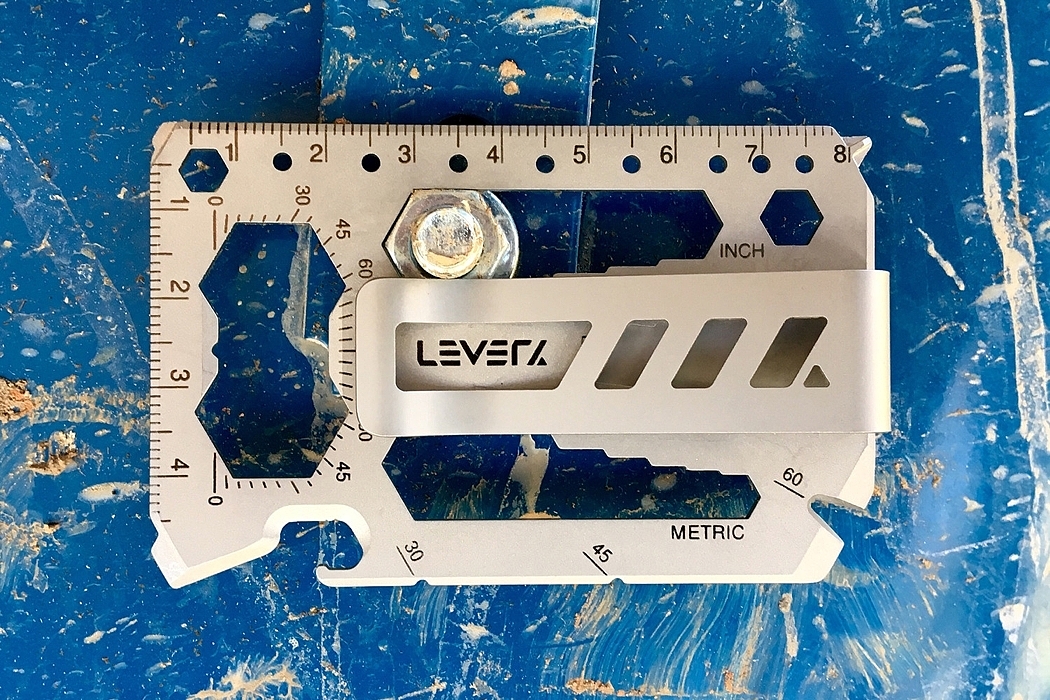 product design，industrial design，Metal，multi-function，convenient，tool，