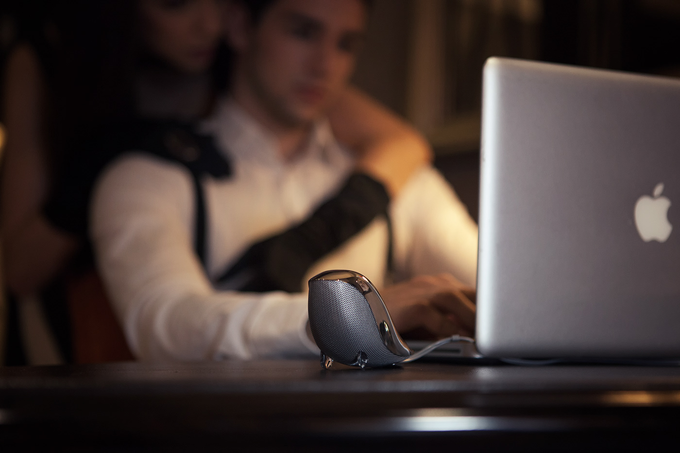 Wrenz，Portable，speaker，