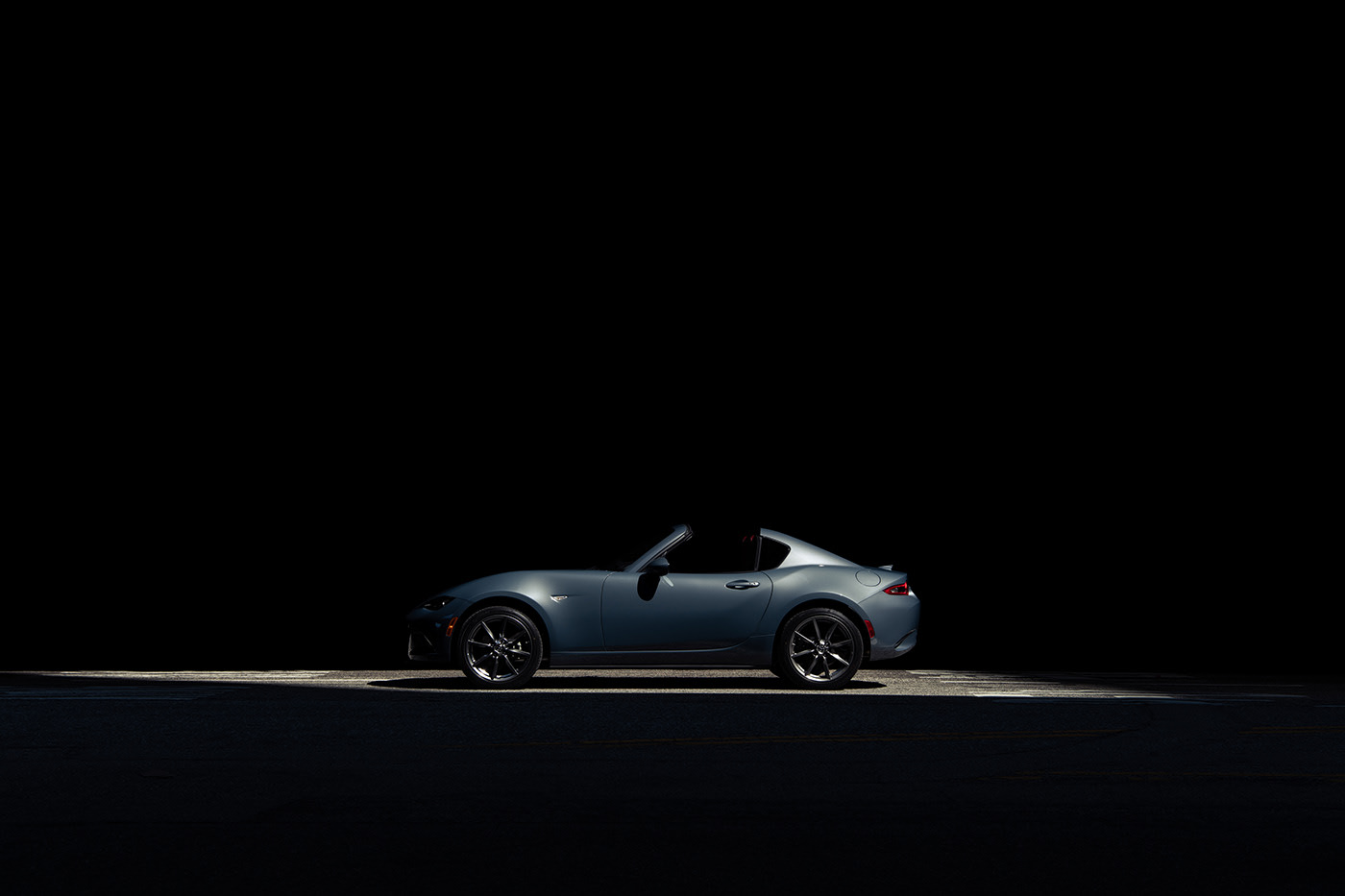 automobile，Night view，Miata，