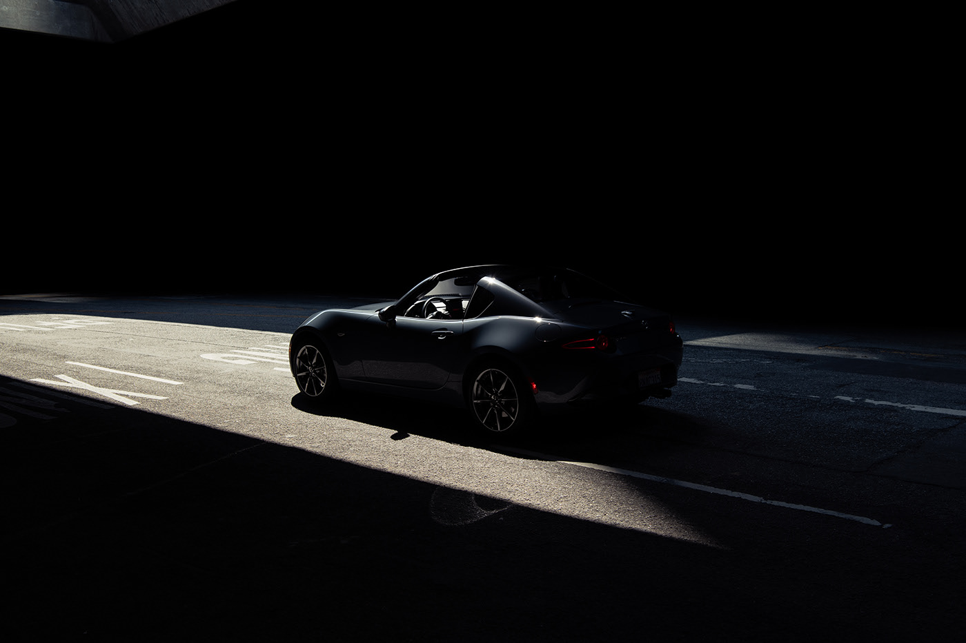 automobile，Night view，Miata，
