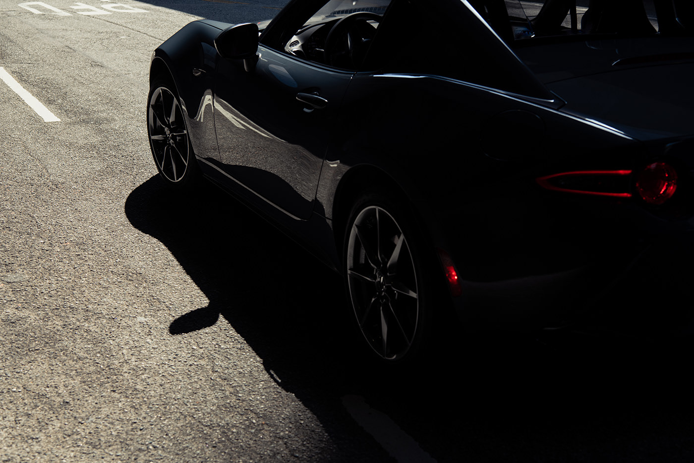 automobile，Night view，Miata，