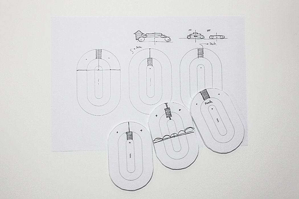 mouse，Unconventional，yellow，beach，