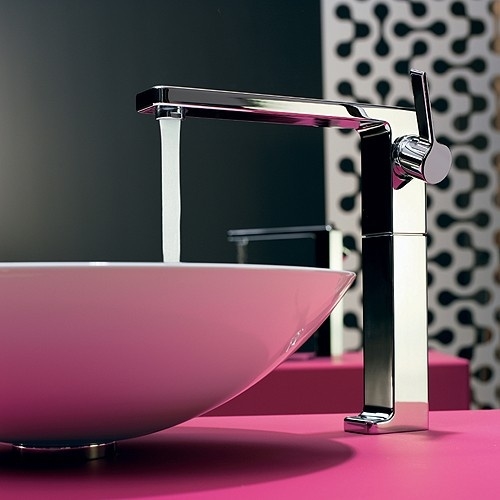 Sanitary products ，Faucet design，