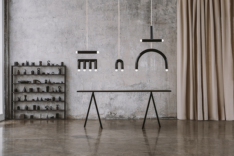 Table，chair，mirror，lighting，ceramics，wooden ，