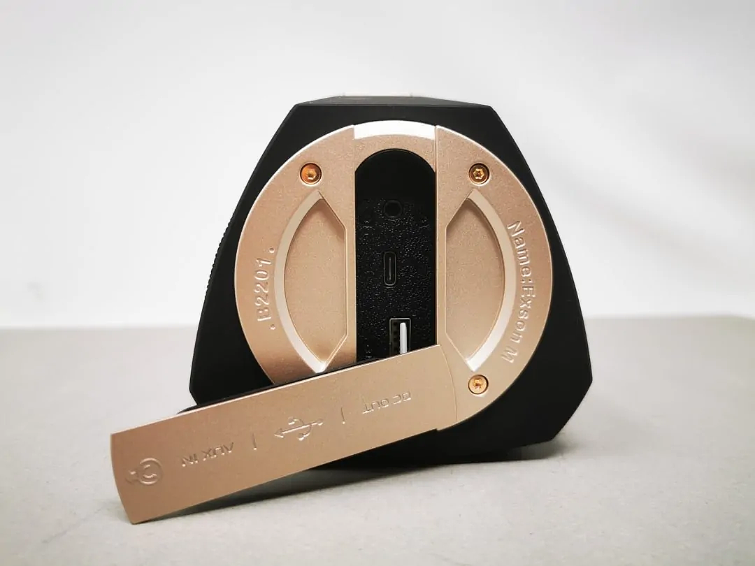 Portable Bluetooth audio，Simplicity，colourful，security，2020 red dot product design award，