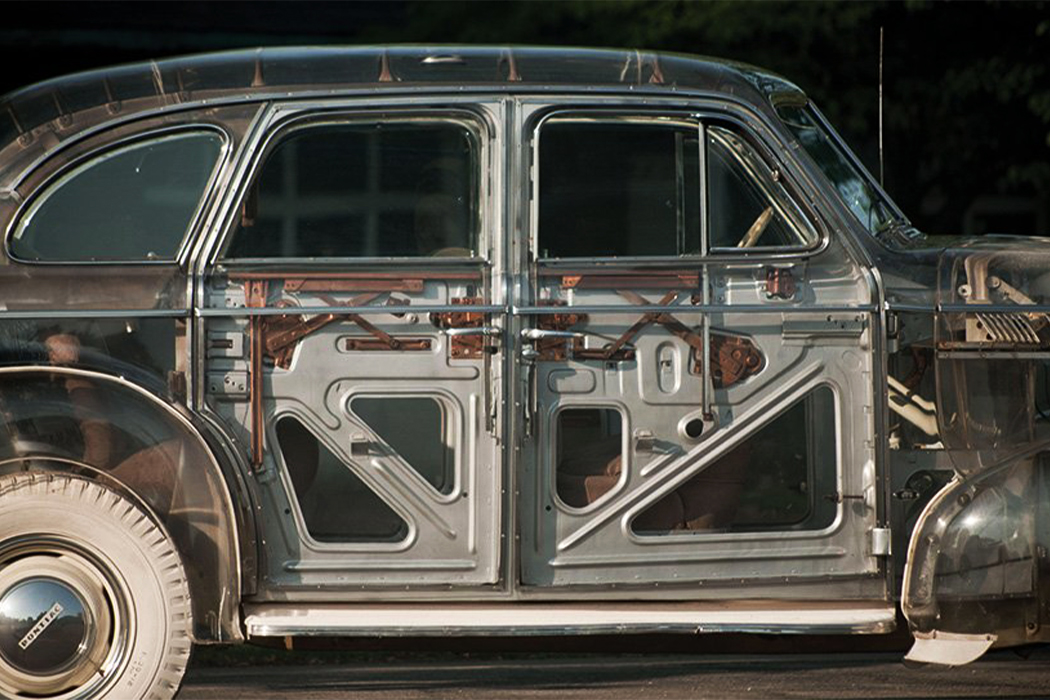 automobile，Fully transparent，classical，Aesthetic feeling，