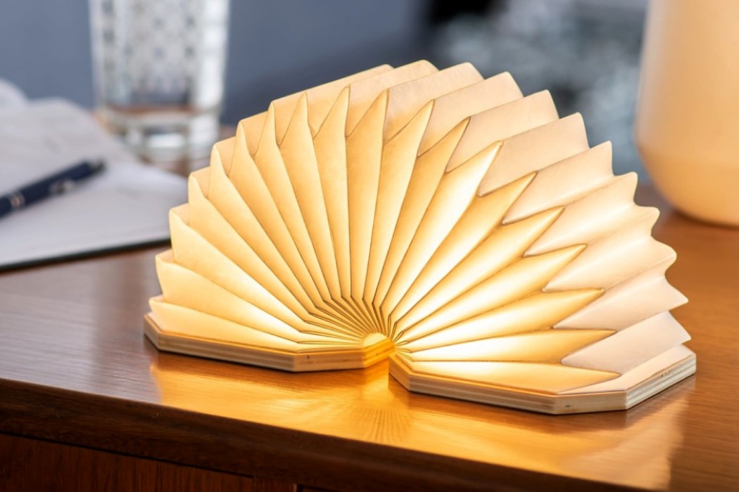 accordion，accordion，lighting，lighting，fold，fold，