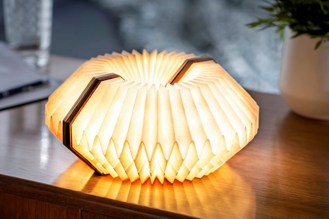 accordion，accordion，lighting，lighting，fold，fold，