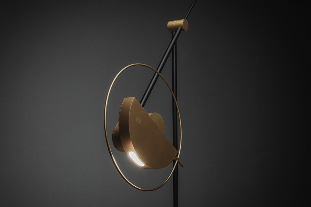 lamp，lighting，brass，black，