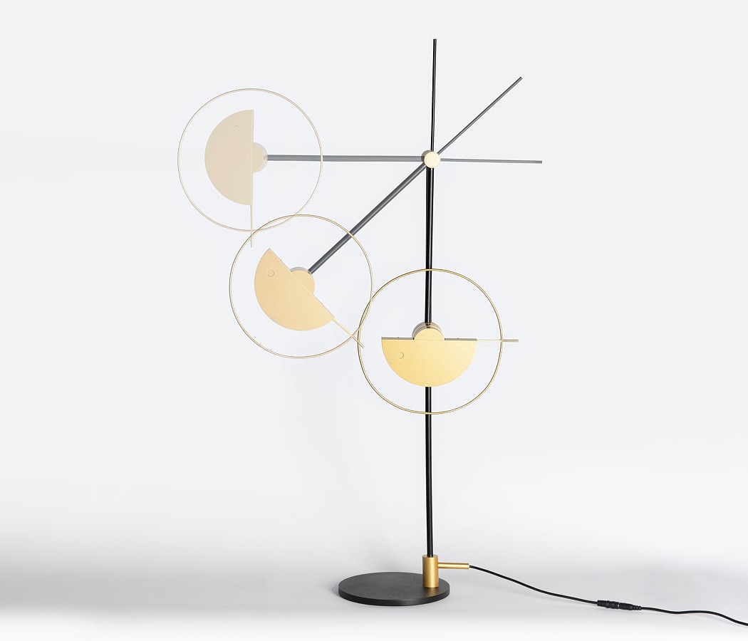 lamp，lighting，brass，black，