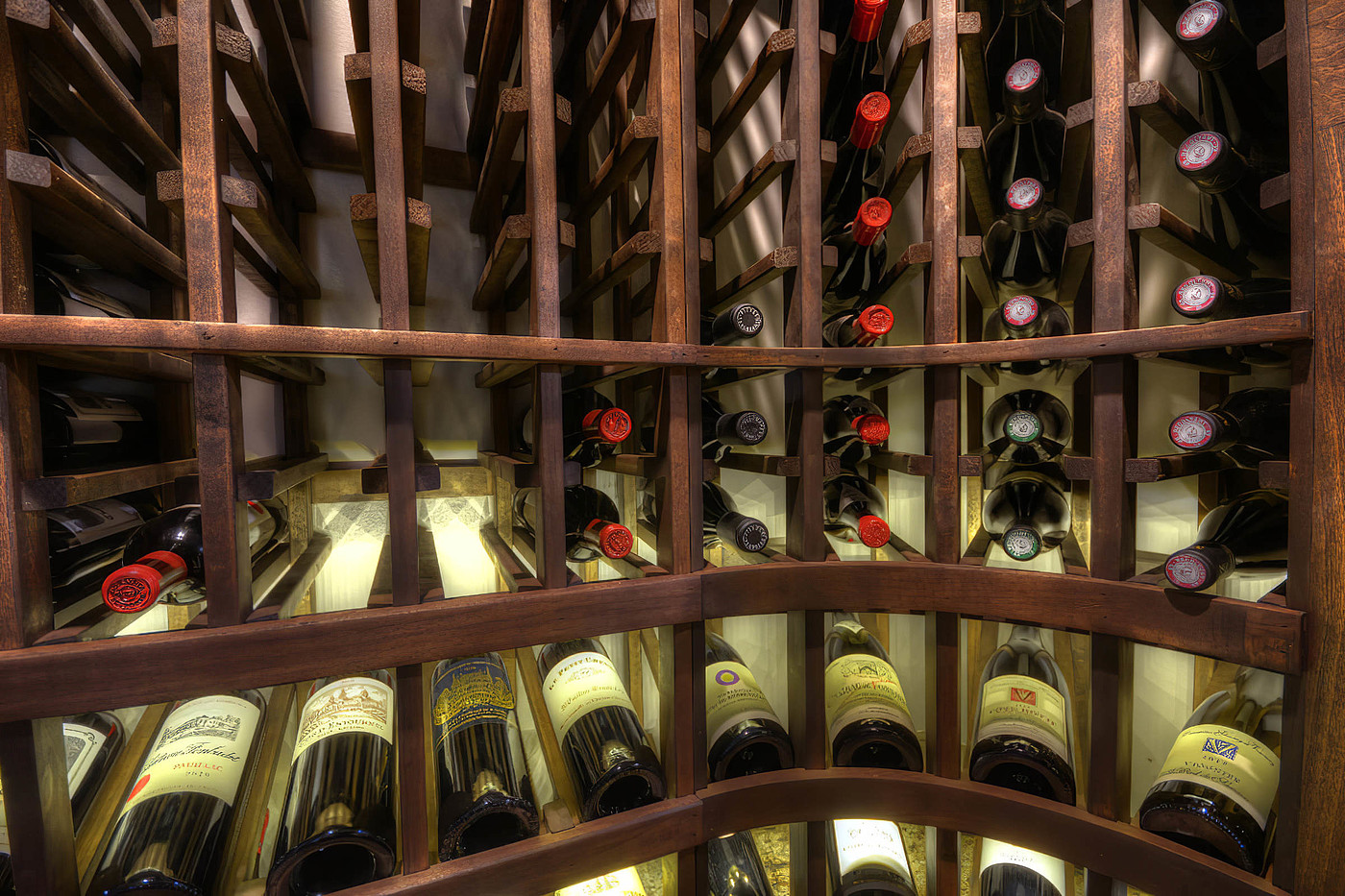 wine，Wine，Wine cellar，Fondis，Private wine cellar，Cellar equipment，