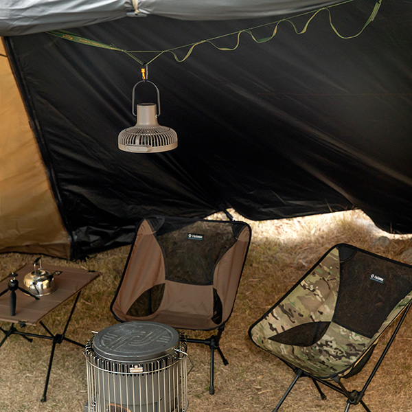 2020 red dot product design award，rechargeable ，Small fan，grey，outdoors，