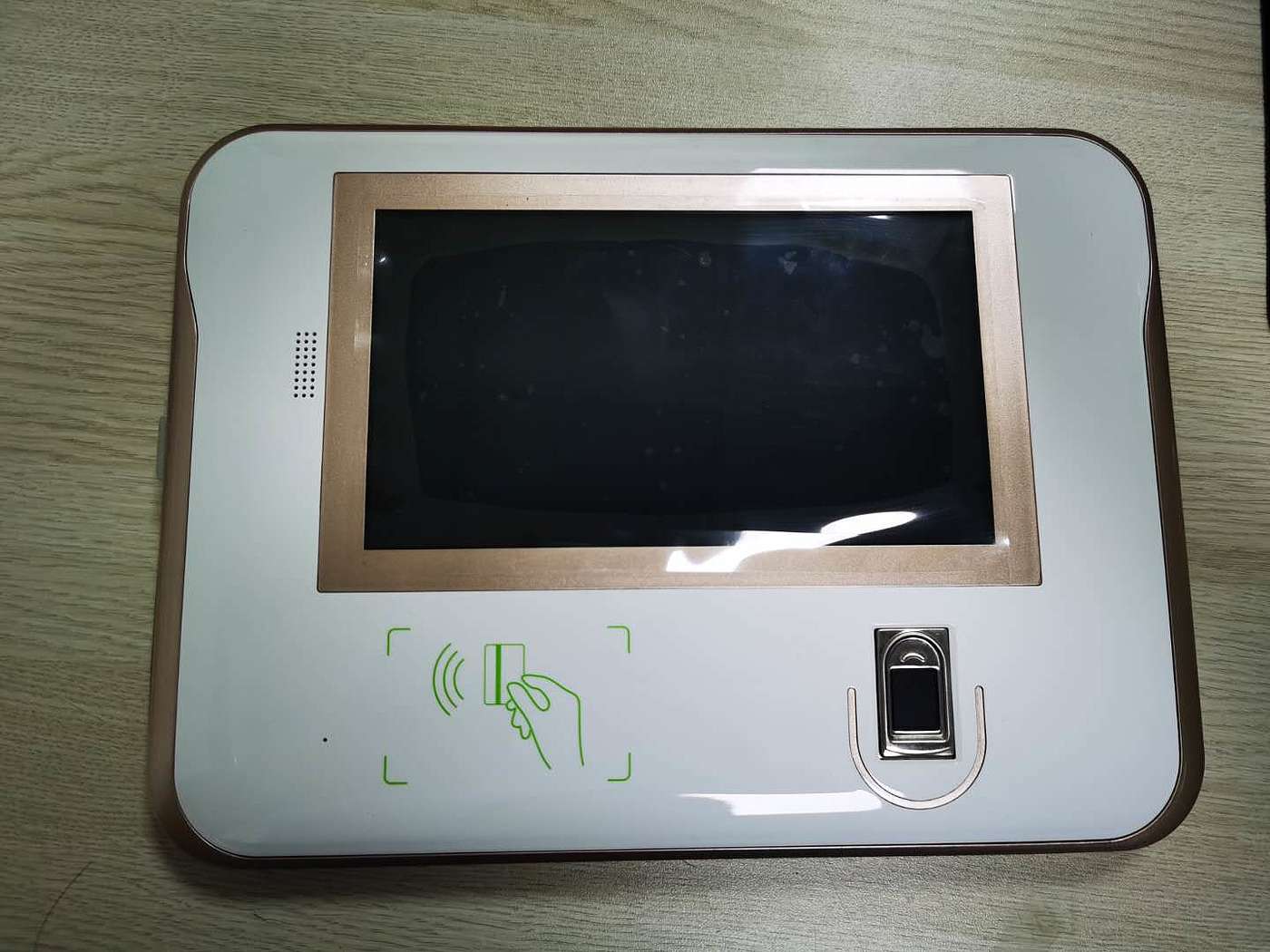 Handheld tablet，