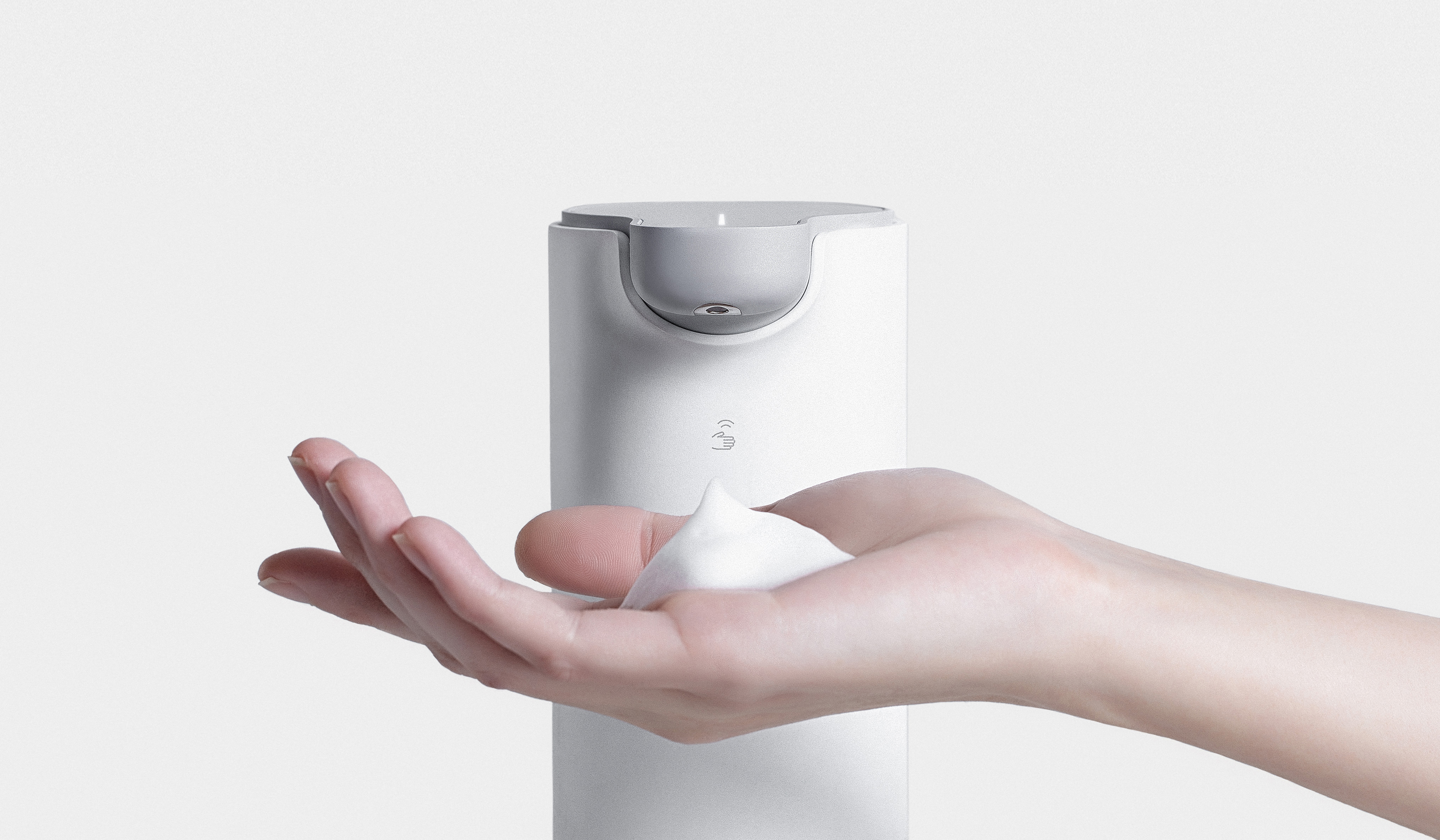 Liby ，Kispa，2018 red dot award，2019 German if Award，Foam induction washing mobile phone，Designed，Cloud nest，Cloud nest design，