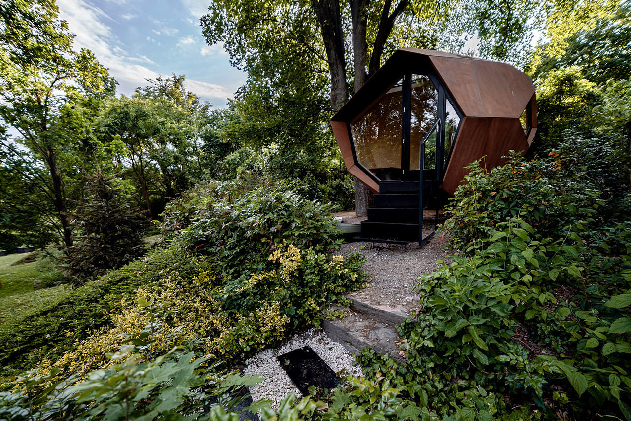 office，work，family，outdoor，