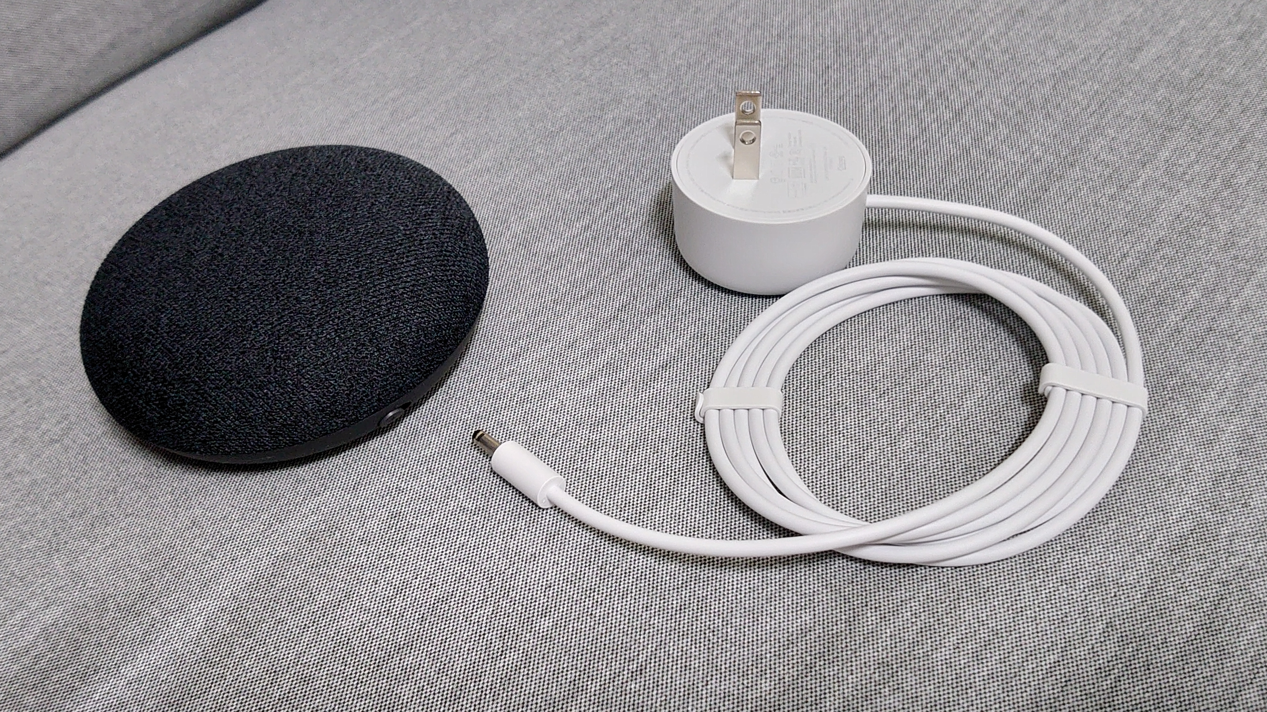 2020 red dot product design award，Google Nest Mini，speaker，voice，