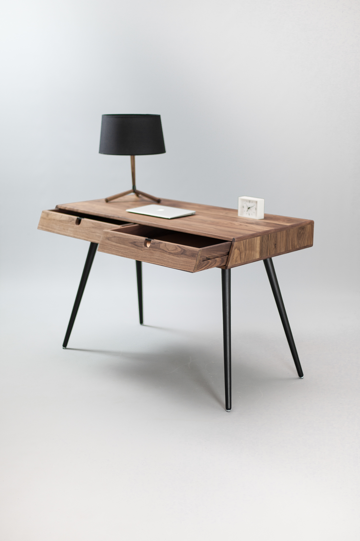 product design，Office Supplies，woodiness，practical，