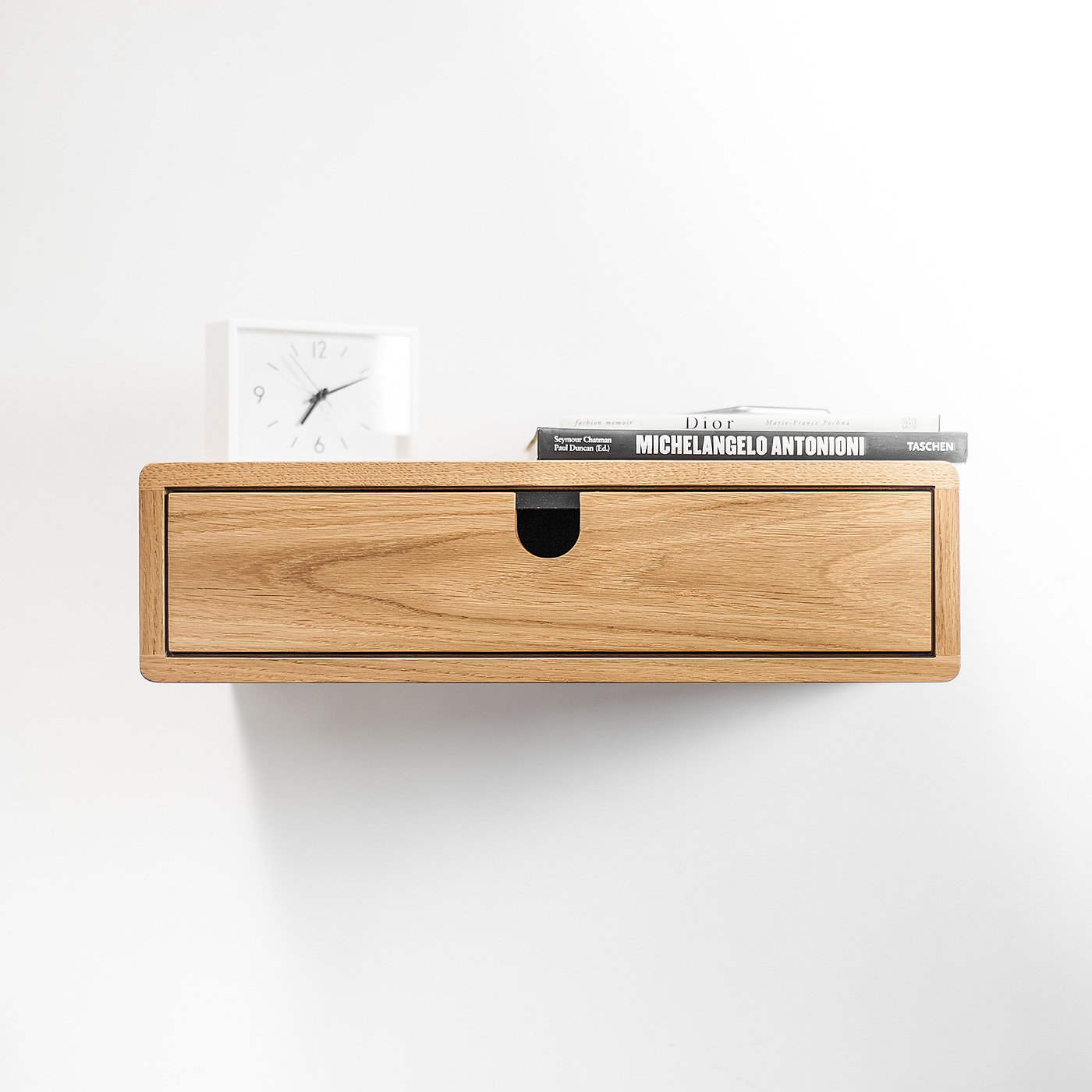 Simplicity，product design，Home design，woodiness，practical，