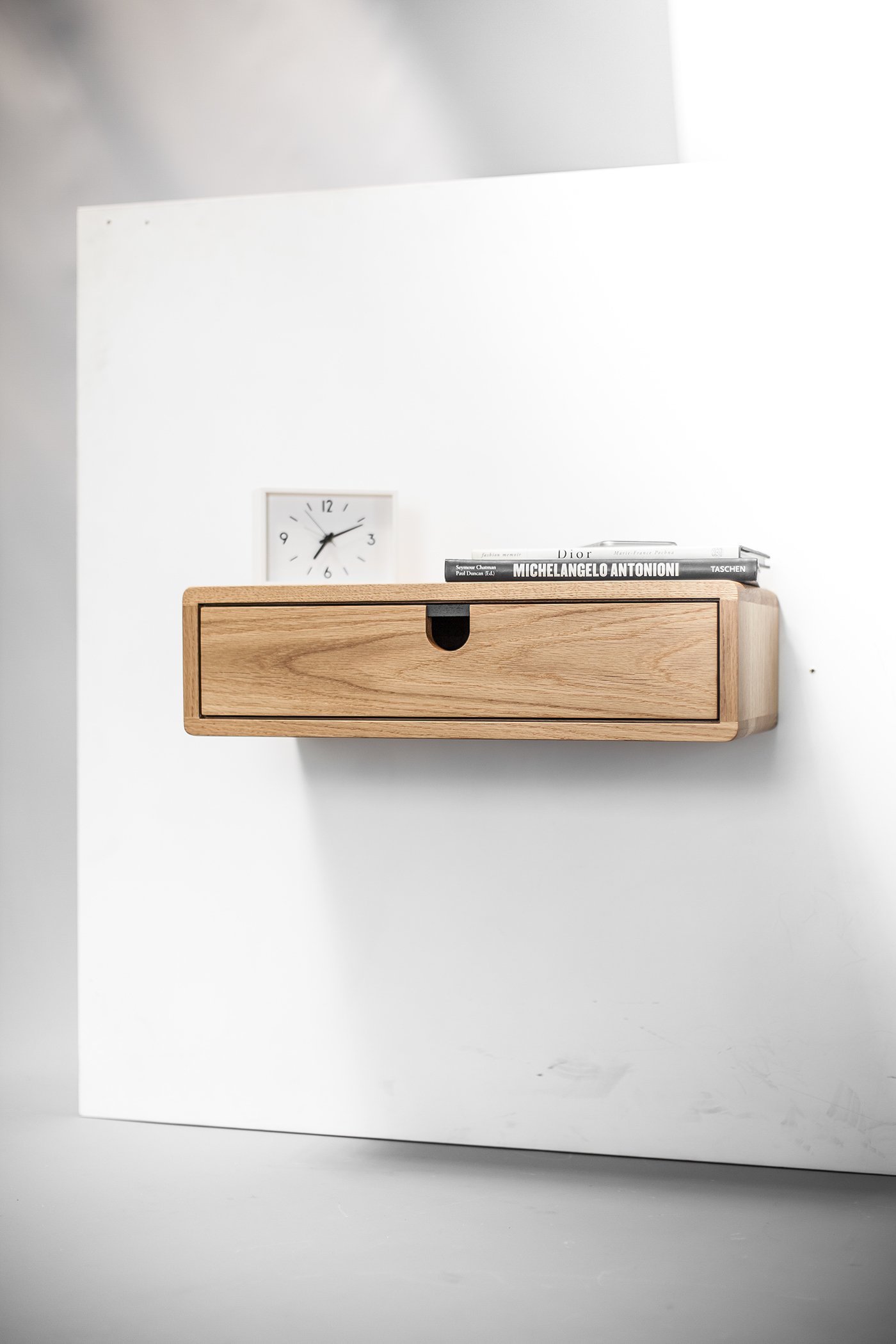 Simplicity，product design，Home design，woodiness，practical，