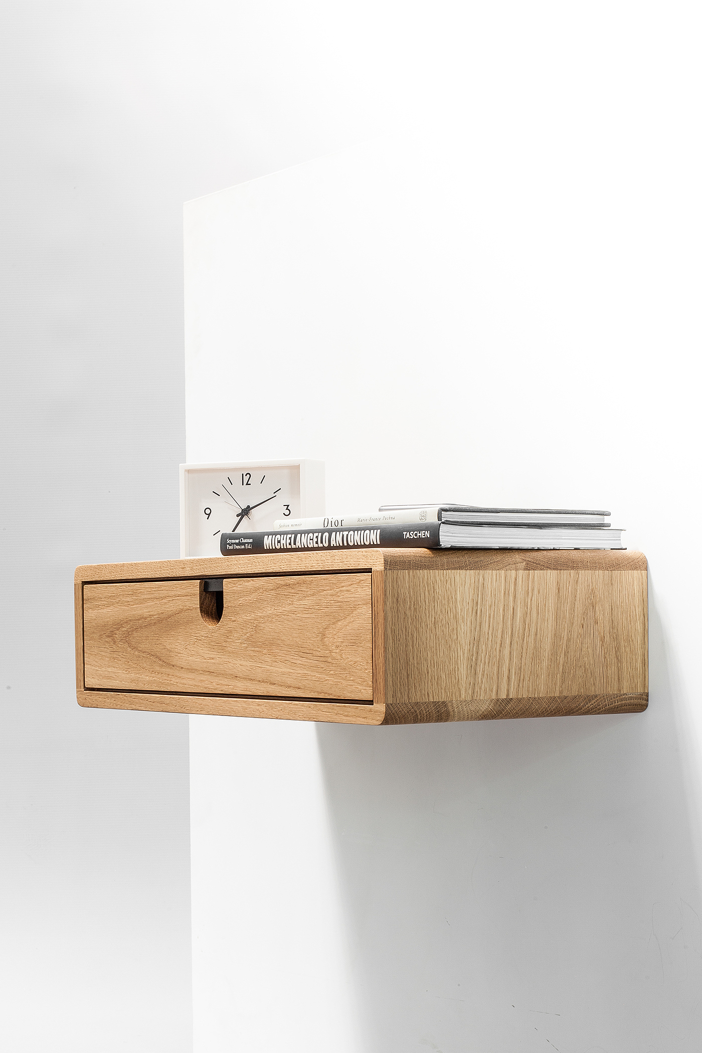 Simplicity，product design，Home design，woodiness，practical，