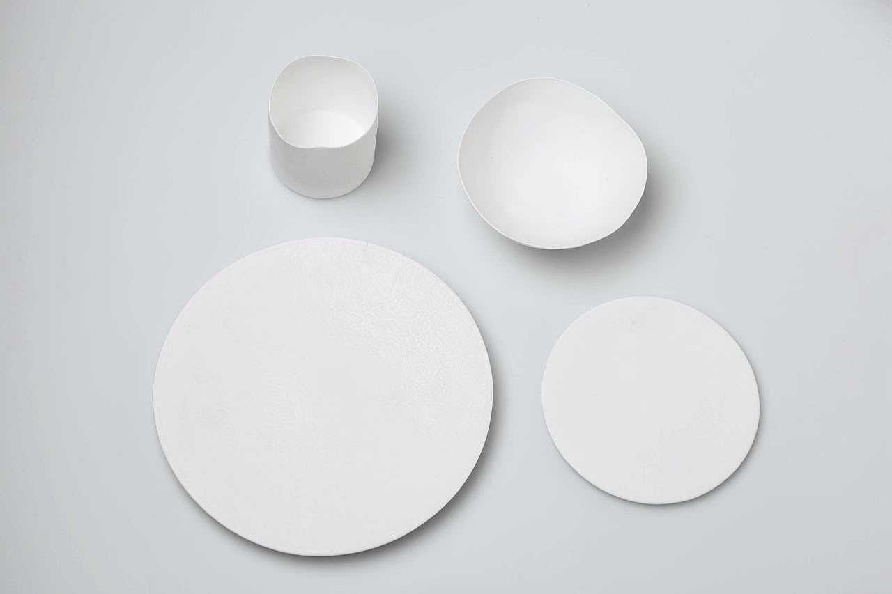 Ox bone，bowls and dishes，Firing，