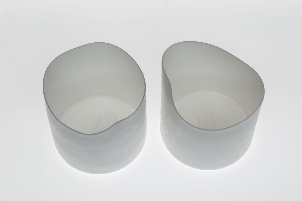 Ox bone，bowls and dishes，Firing，