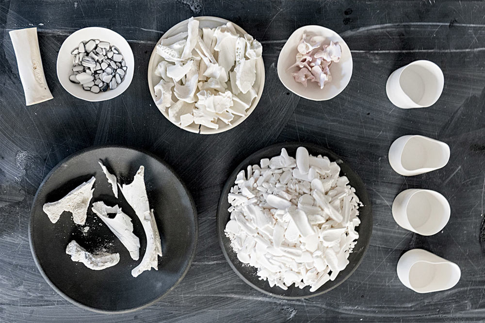 Ox bone，bowls and dishes，Firing，