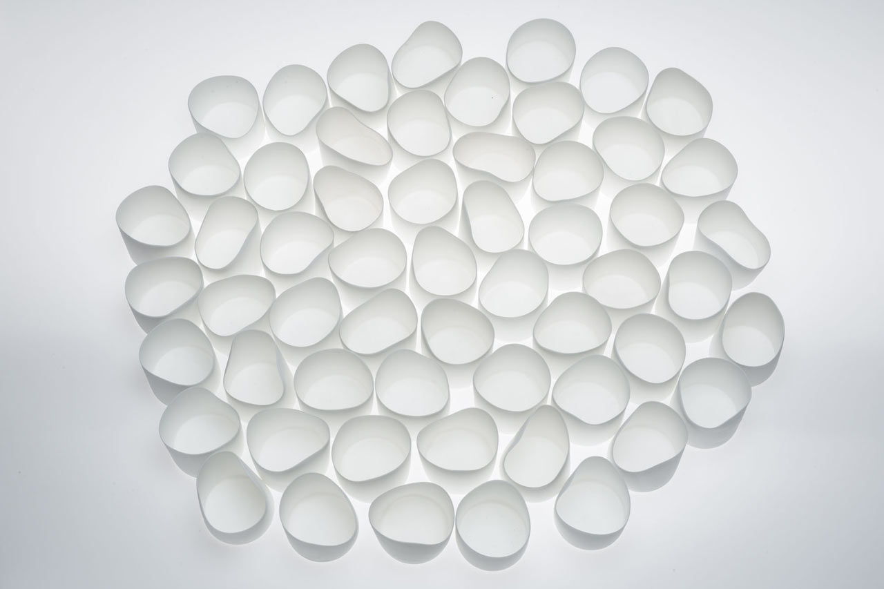 Ox bone，bowls and dishes，Firing，