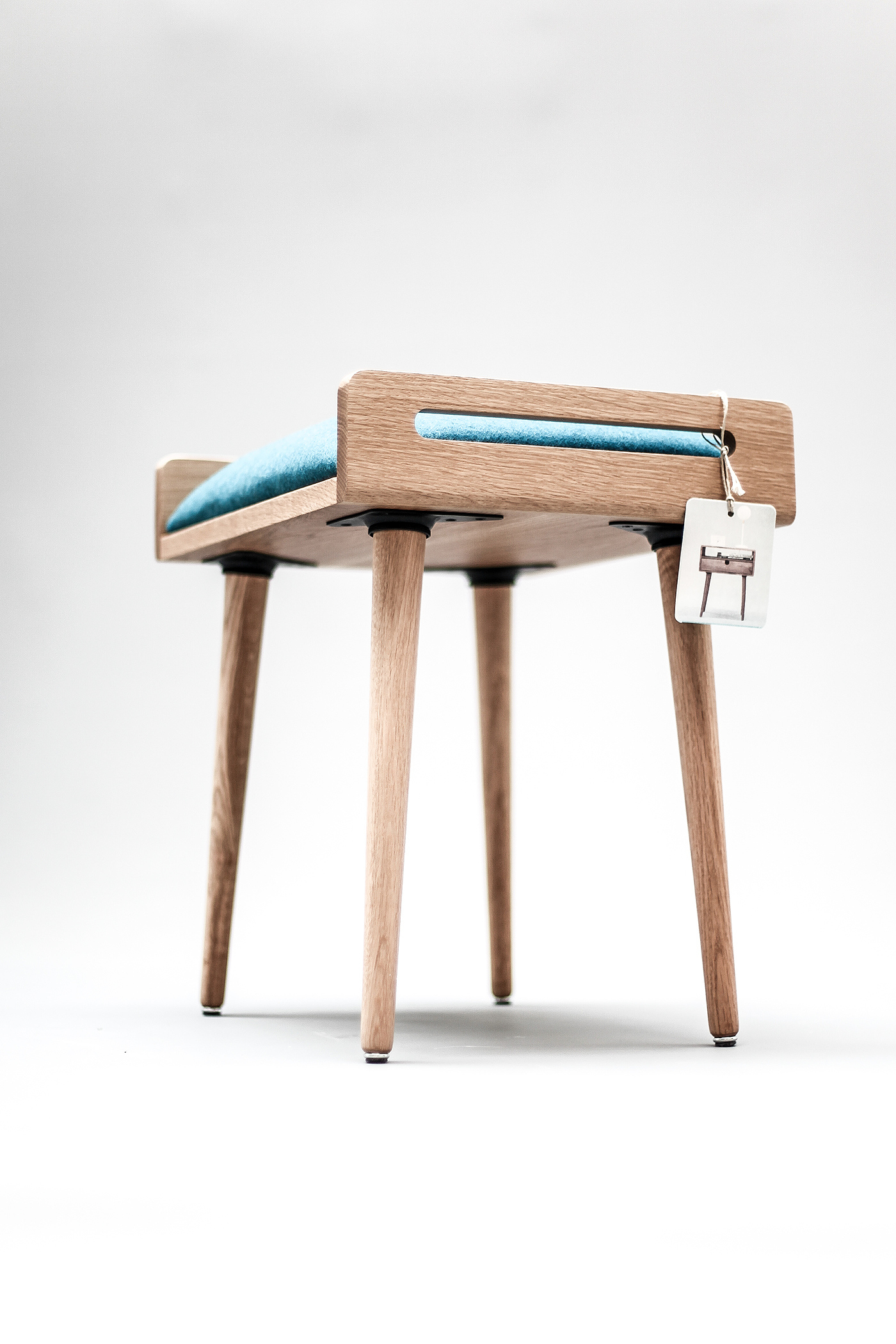 furniture design ，Simplicity，beautiful，woodiness，comfortable，