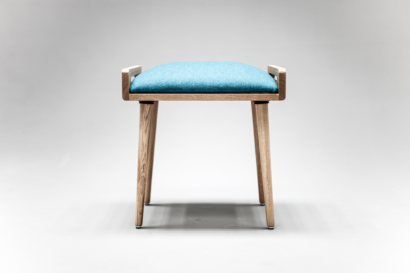 furniture design ，Simplicity，beautiful，woodiness，comfortable，