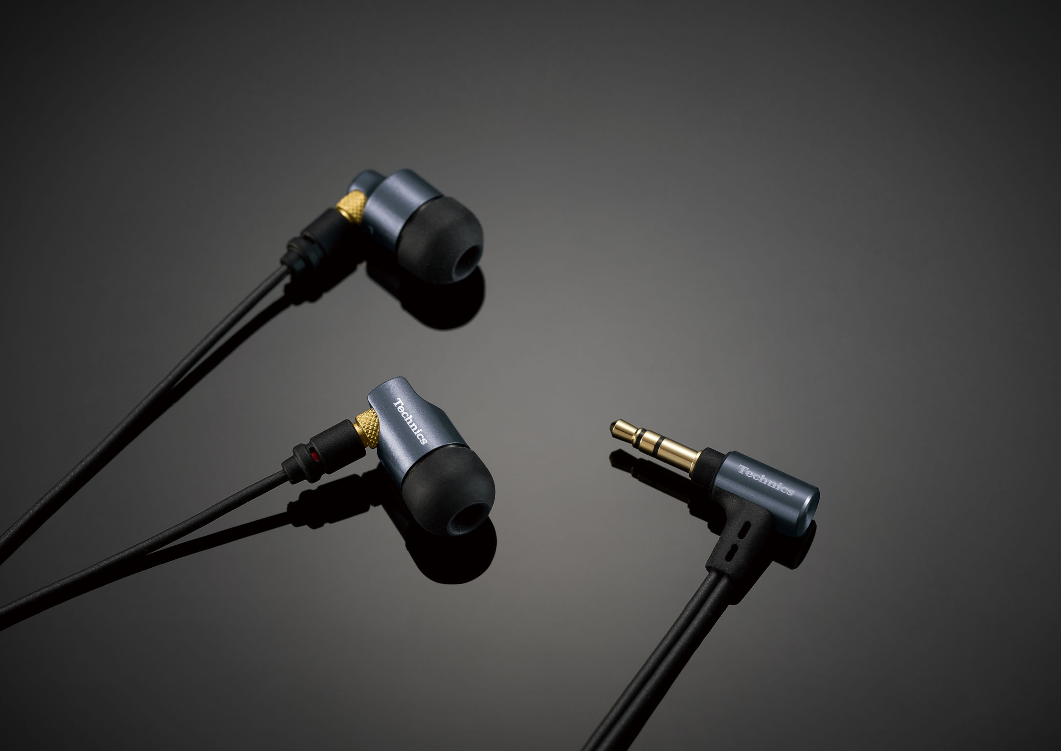 2020红点奖eahtz700耳机