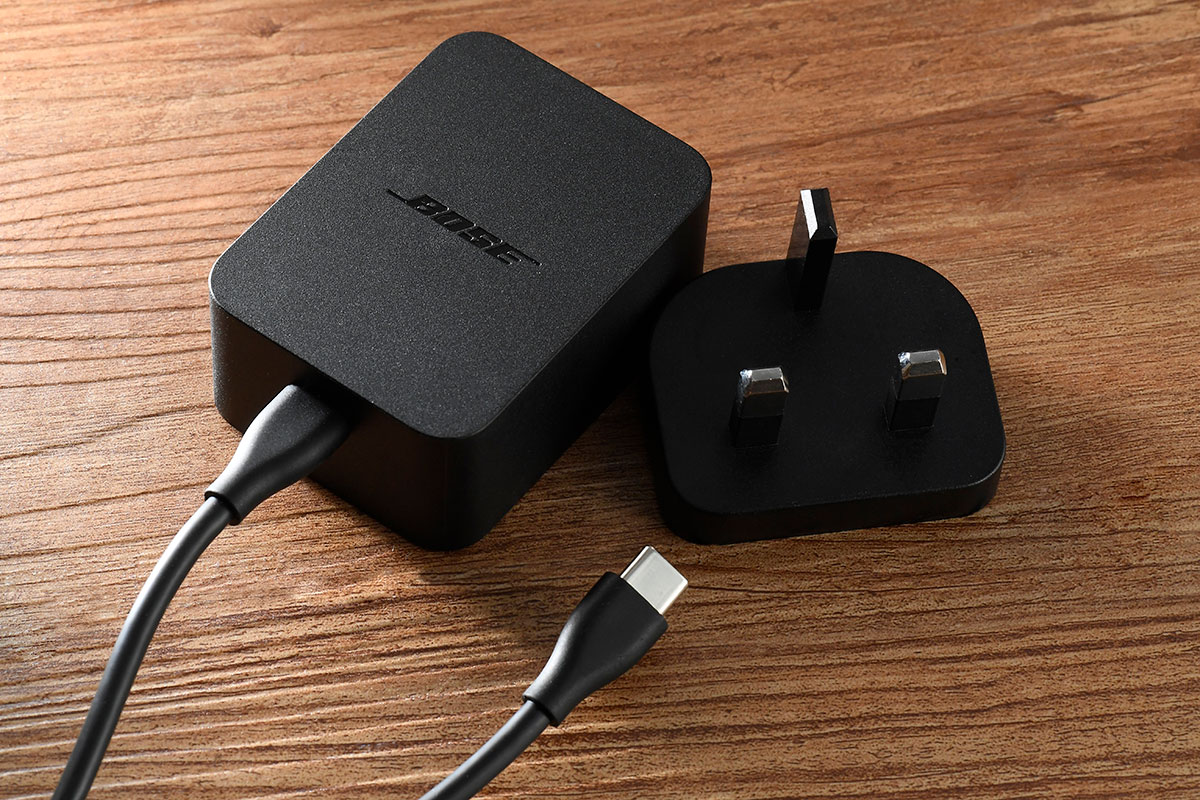 2020 red dot product design award，speaker，bose，Portable，Home speaker，wifi，app，Bluetooth，