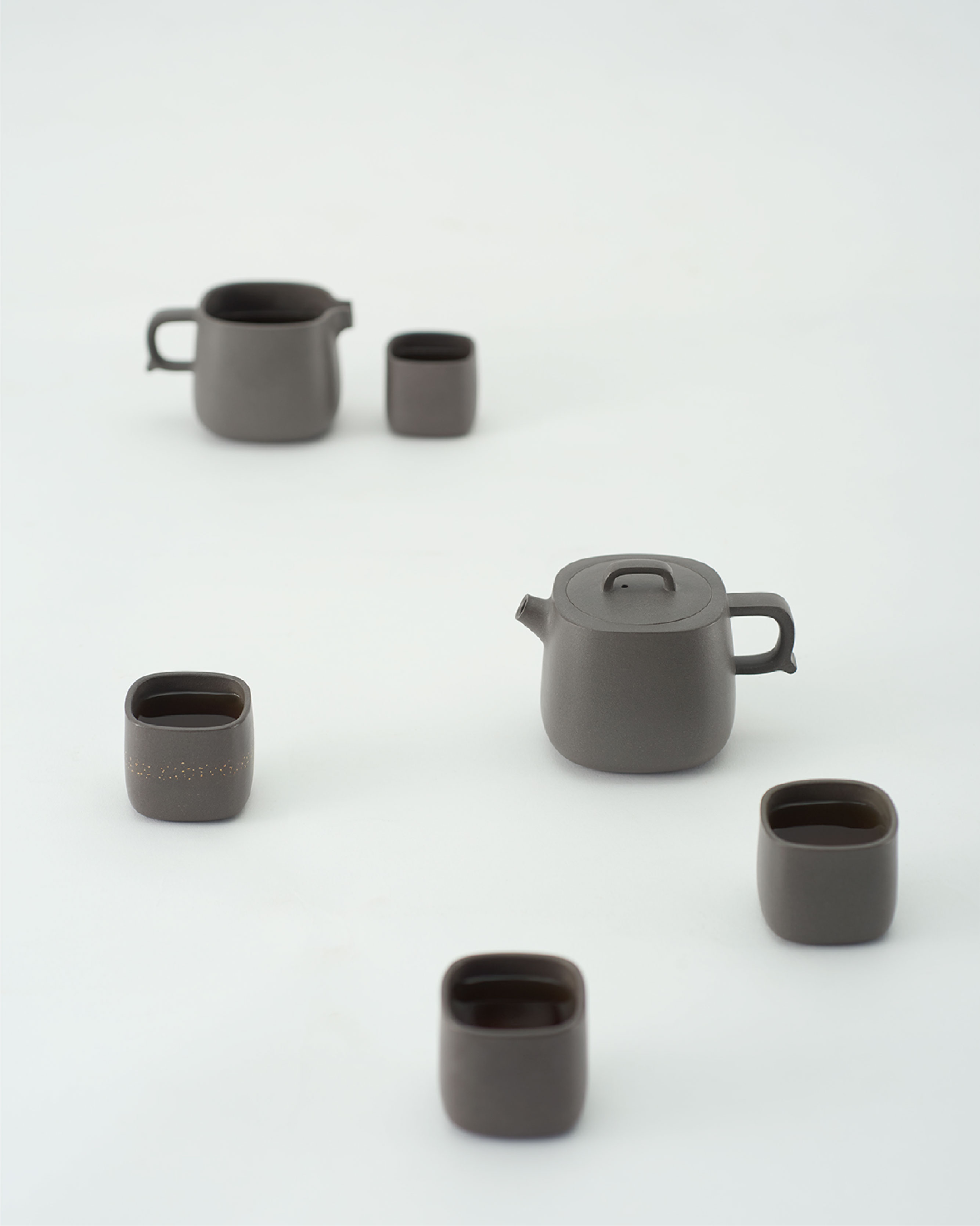 Original cultural design products，Beijing Forbidden City Culture，Travel tea set，Portable mobile tea set，Aesthetic home life experience，