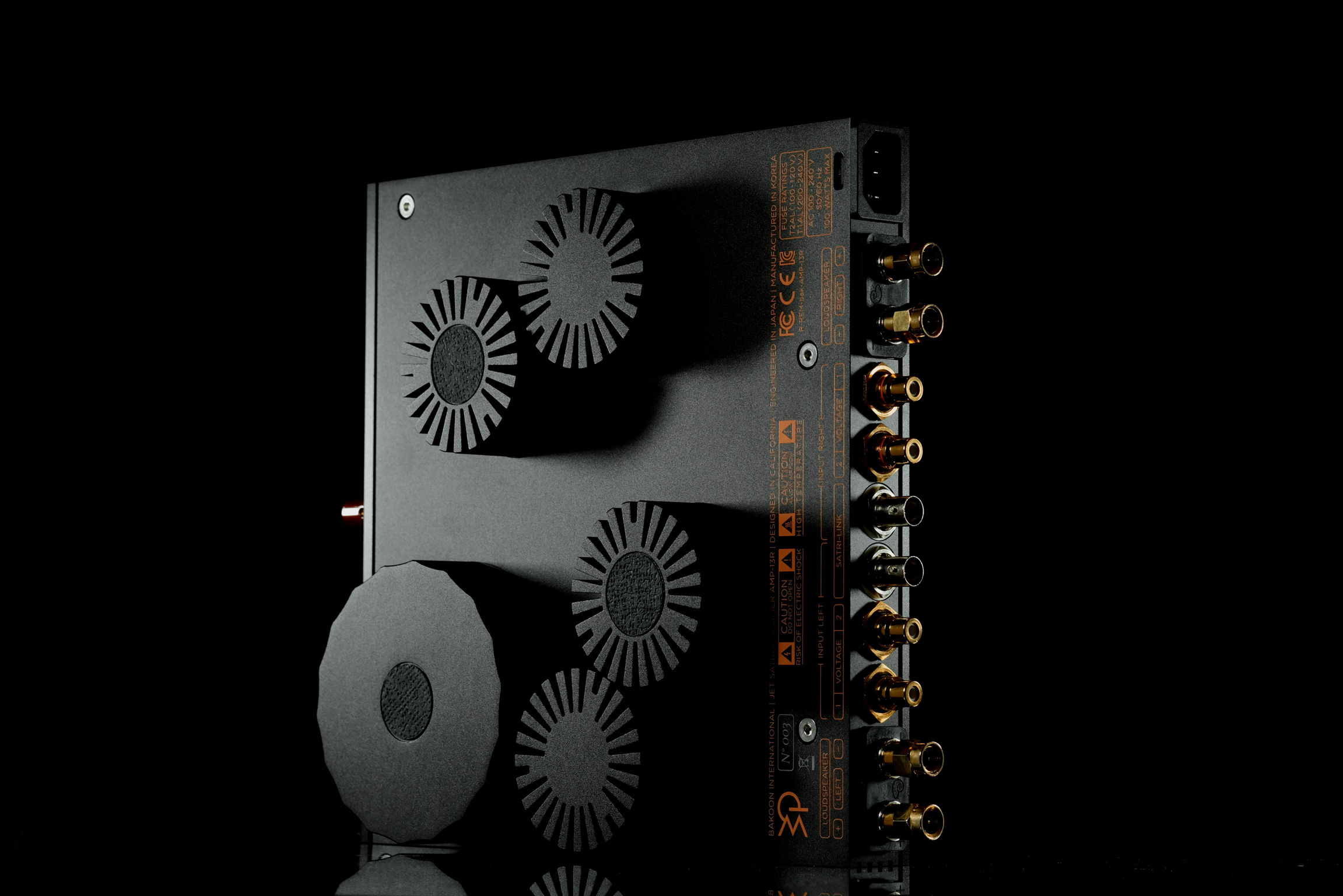 2020 red dot product design award，AMP-13R，Audio amplifier，