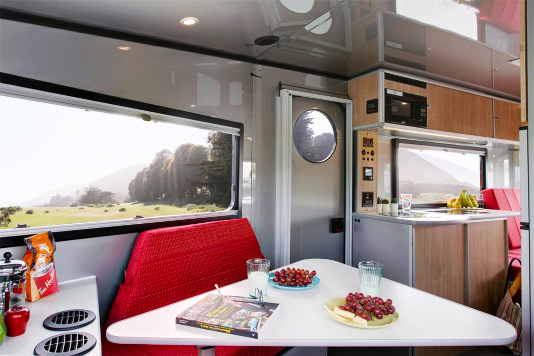 Touring car，High performance，Aluminium，aerodynamics，comfortable，