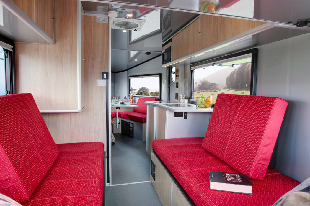 Touring car，High performance，Aluminium，aerodynamics，comfortable，