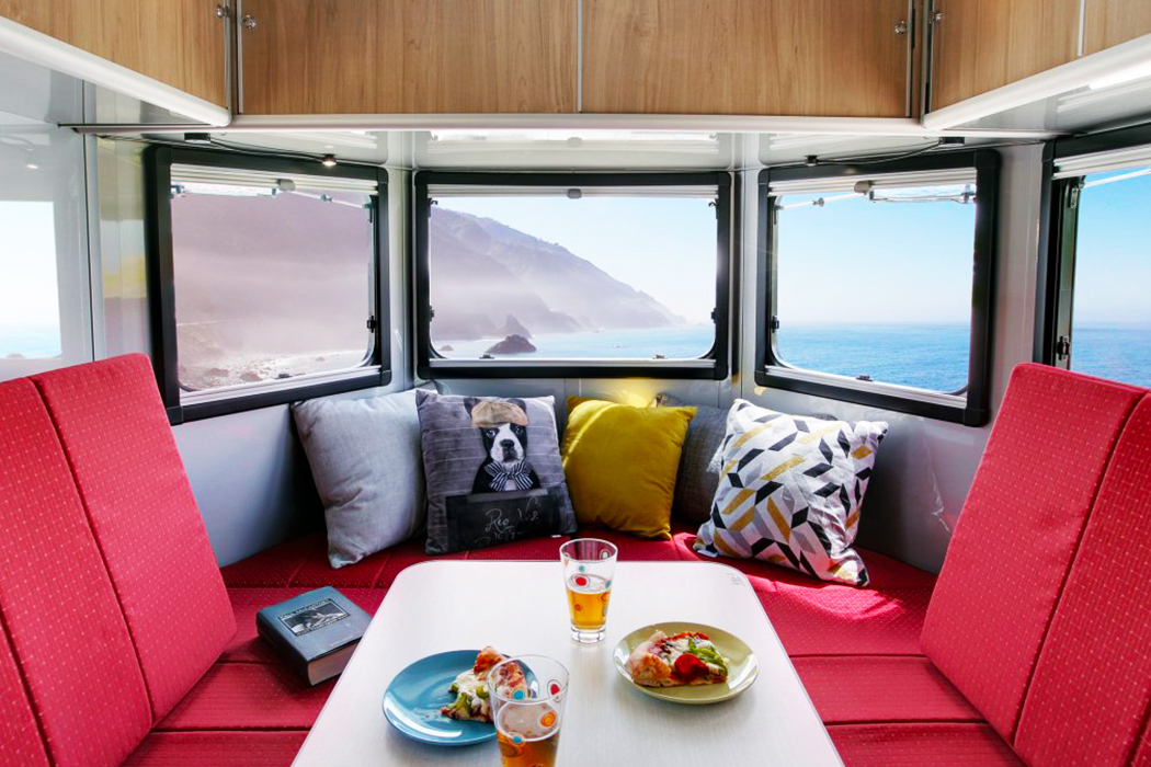 Touring car，High performance，Aluminium，aerodynamics，comfortable，