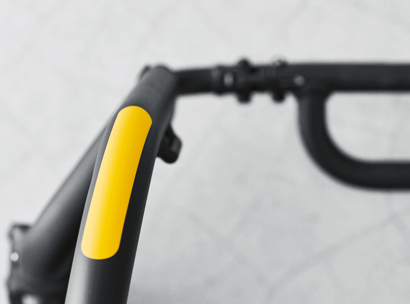 2020 red dot product design award，Wheeliy，wheelchair，fold，